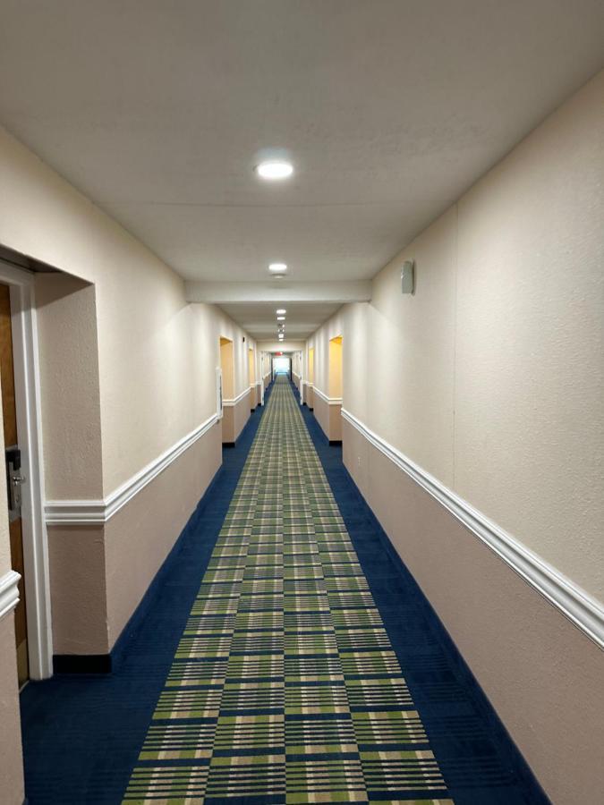 I65 Studio Suites Scottsburg Dış mekan fotoğraf